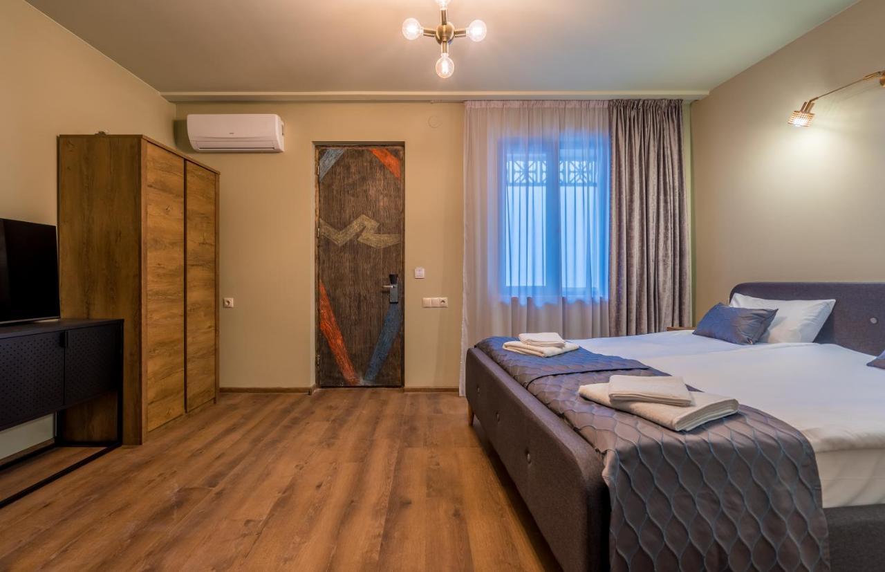 Boutique Kosher Hotel Tourfa Tbilissi Extérieur photo