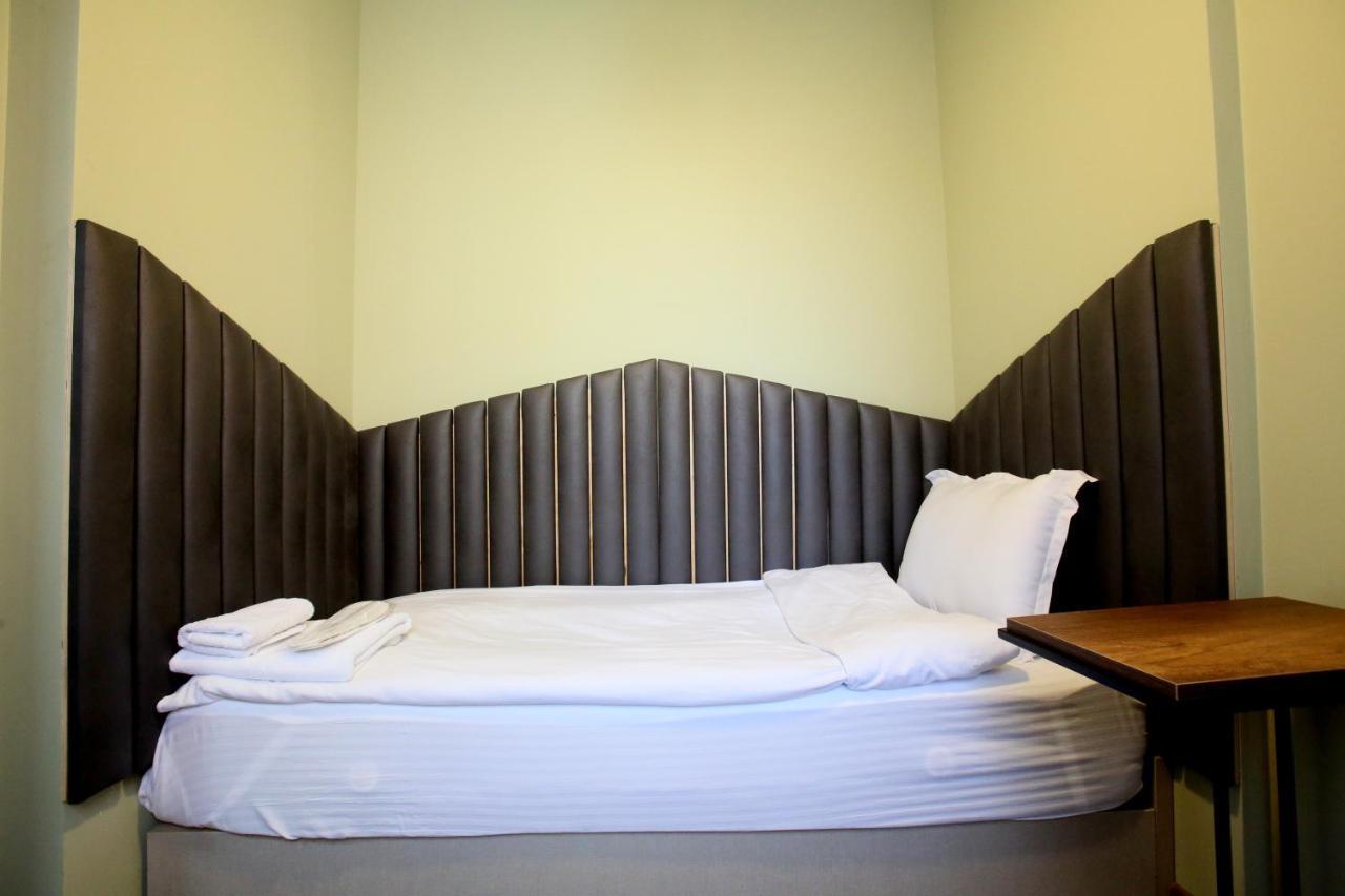 Boutique Kosher Hotel Tourfa Tbilissi Extérieur photo