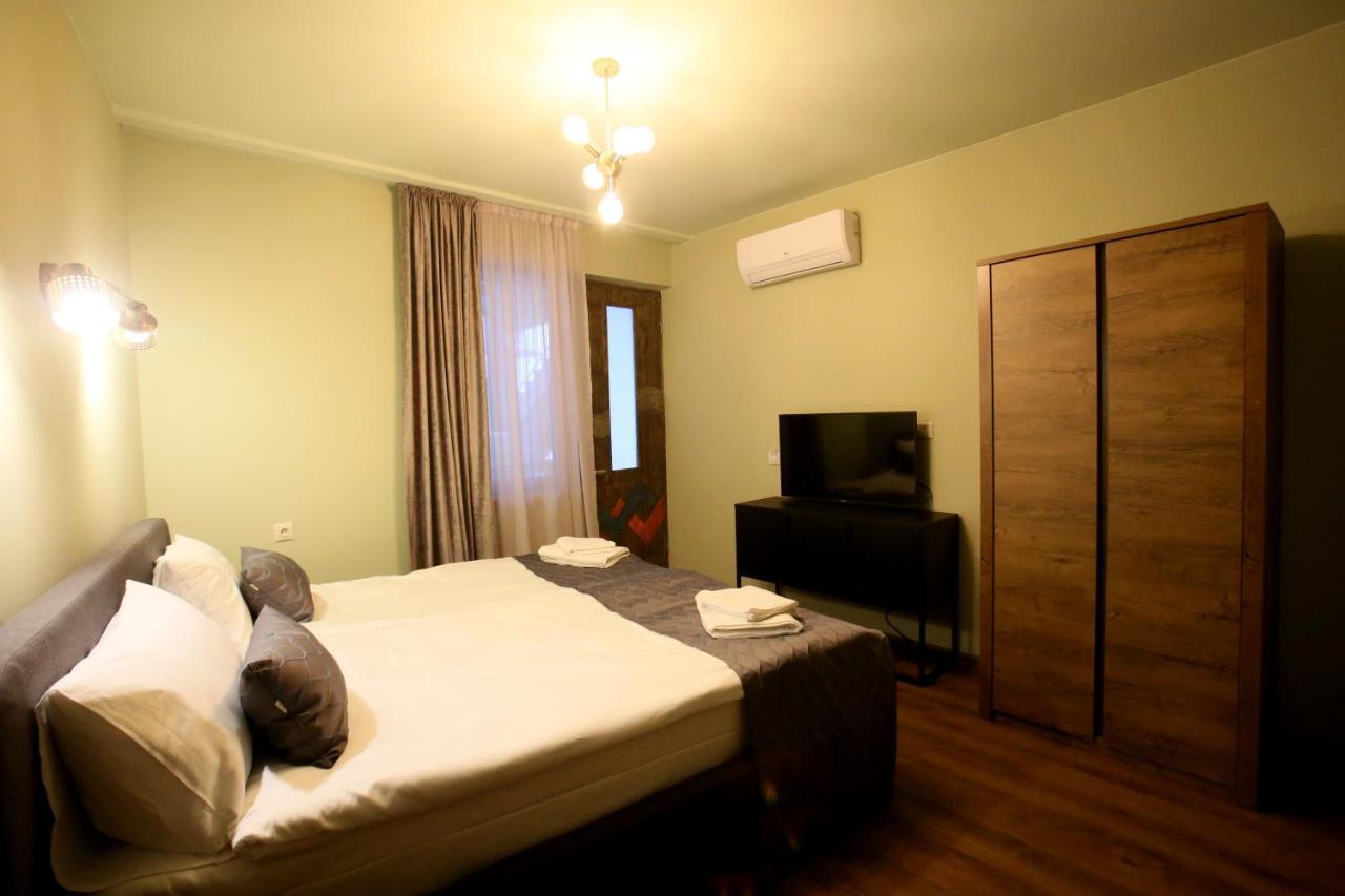Boutique Kosher Hotel Tourfa Tbilissi Extérieur photo
